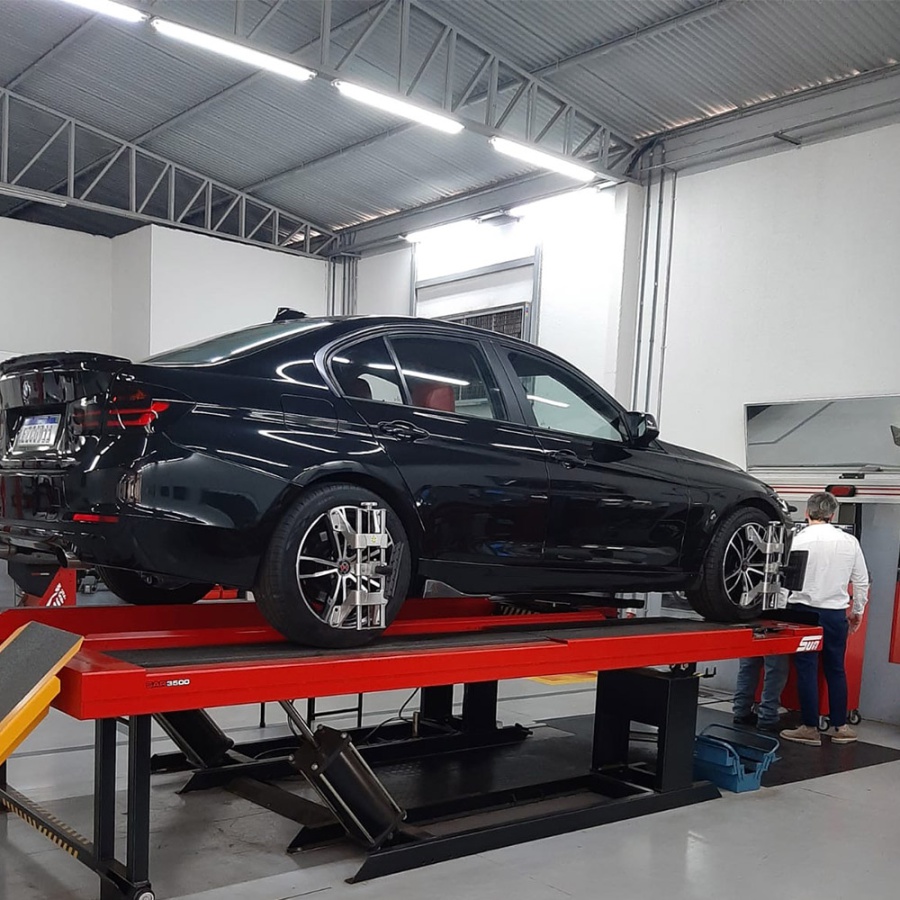  - 9 - Divence Auto Center