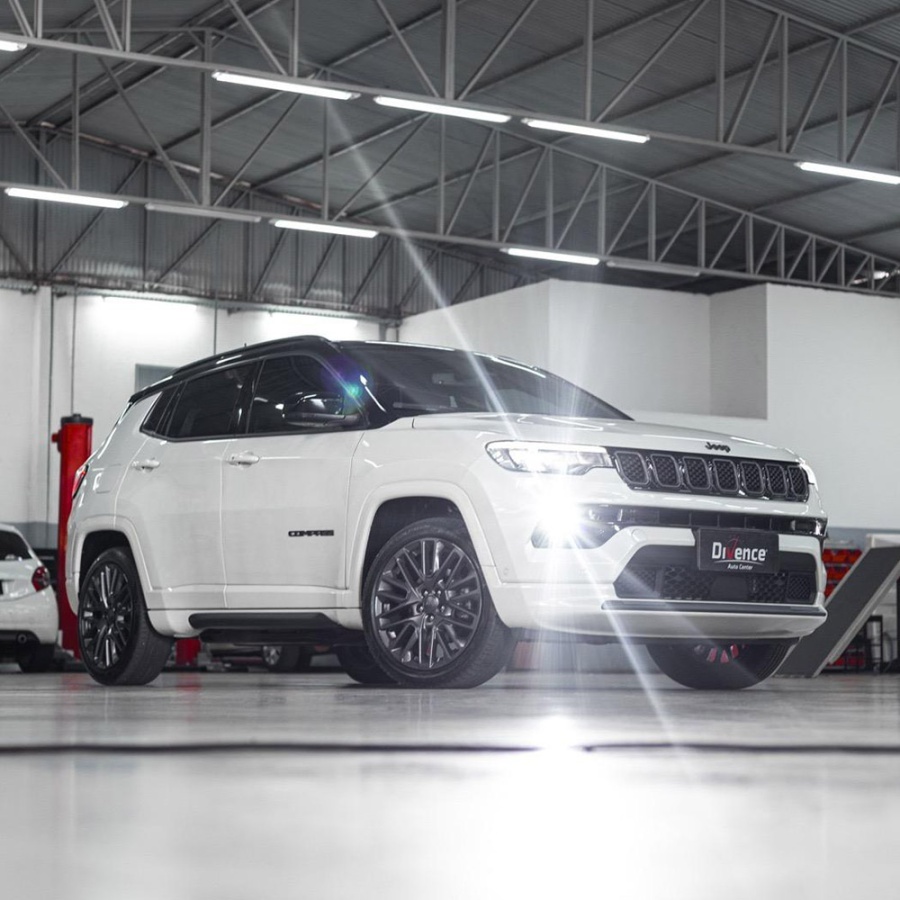  - 7 - Divence Auto Center